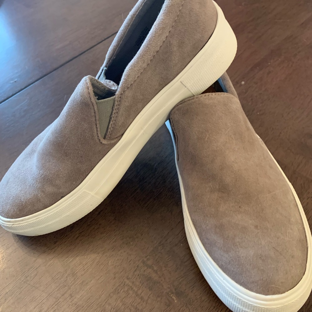 Steve Madden gray suede slip ons